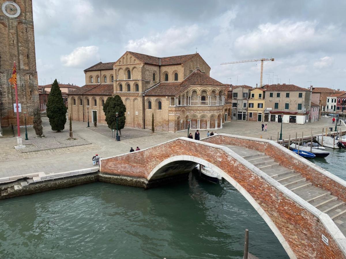 Duomo Murano Apartment With Canal View Екстер'єр фото