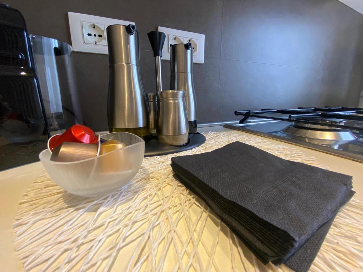 Duomo Murano Apartment With Canal View Екстер'єр фото