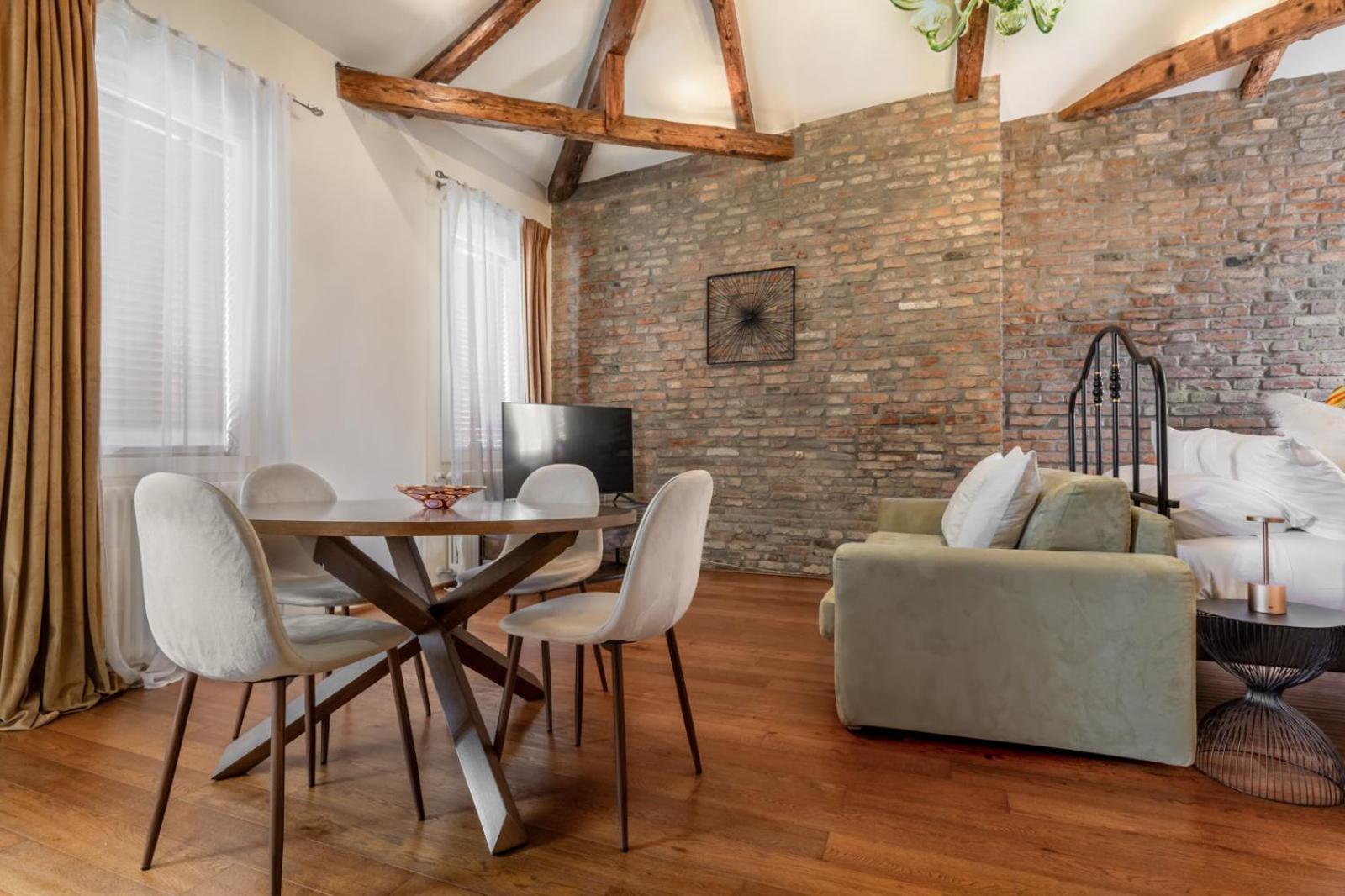 Duomo Murano Apartment With Canal View Екстер'єр фото